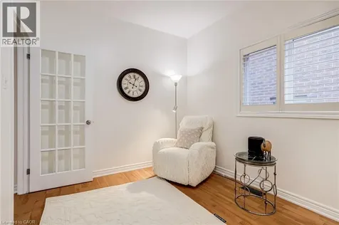 67 Newcombe Road Dundas ON L9H 7T3