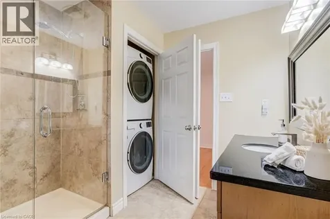 67 Newcombe Road Dundas ON L9H 7T3