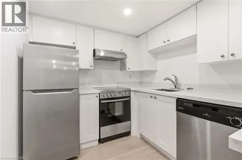 152 Sanford Avenue South Hamilton ON L8M 2G9