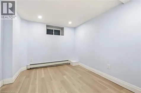 152 Sanford Avenue South Hamilton ON L8M 2G9