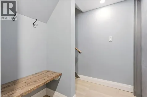 152 Sanford Avenue South Hamilton ON L8M 2G9