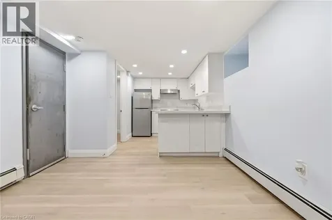 152 Sanford Avenue South Hamilton ON L8M 2G9