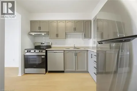 32 Tannery Street Mississauga ON L5M 6T6