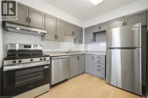 32 Tannery Street Mississauga ON L5M 6T6