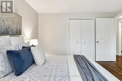 17 Edelwild Drive Orangeville ON L9W 2Y4