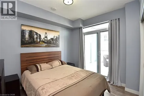 2081 Fairview Street Burlington ON L7R 0E4