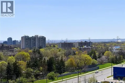 2081 Fairview Street Burlington ON L7R 0E4