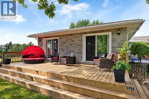 1226 Aimee Street Lakeshore ON N0R 1S0