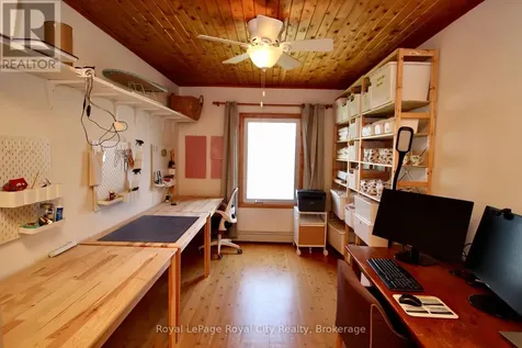 14 Dock Lane Northern Bruce Peninsula ON N0H 1Z0
