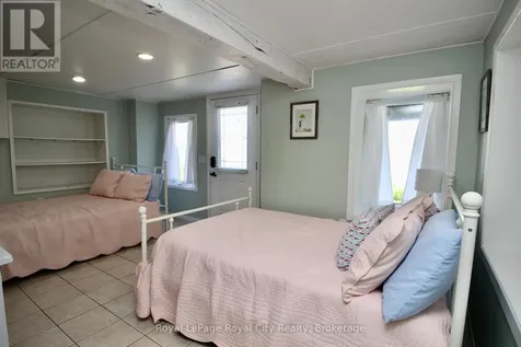 14 Dock Lane Northern Bruce Peninsula ON N0H 1Z0