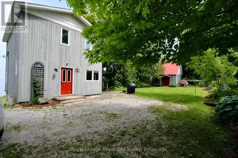 14 Dock Lane Northern Bruce Peninsula ON N0H 1Z0