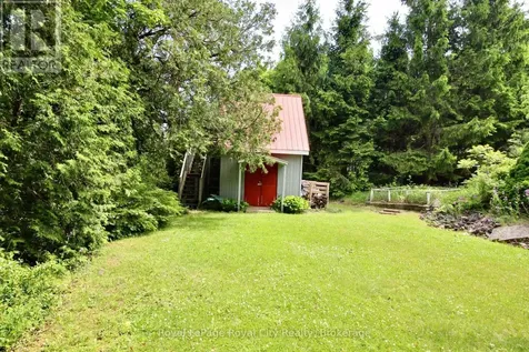 14 Dock Lane Northern Bruce Peninsula ON N0H 1Z0