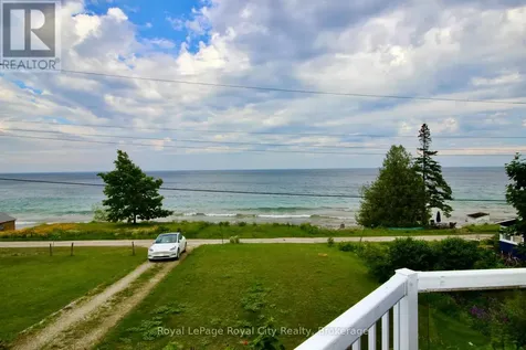 14 Dock Lane Northern Bruce Peninsula ON N0H 1Z0