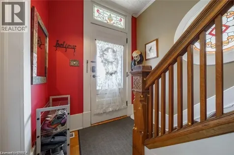 284 Colborne Street North Simcoe ON N3Y 3V5