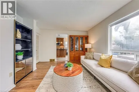 43 Niska Drive Waterdown ON L0R 2H3