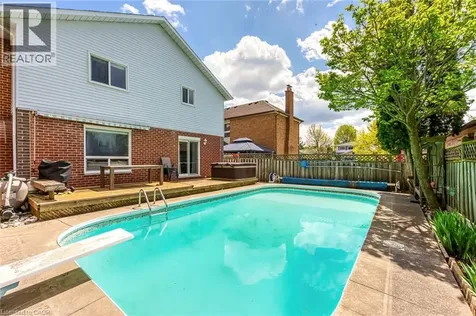 43 Niska Drive Waterdown ON L0R 2H3