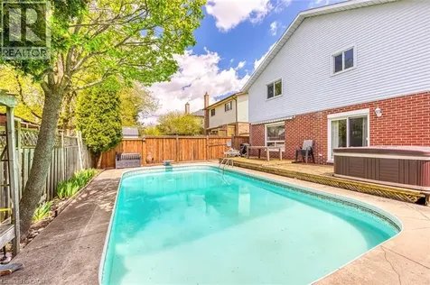 43 Niska Drive Waterdown ON L0R 2H3