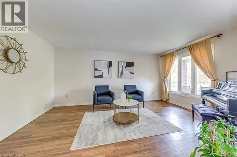 43 Niska Drive Waterdown ON L0R 2H3