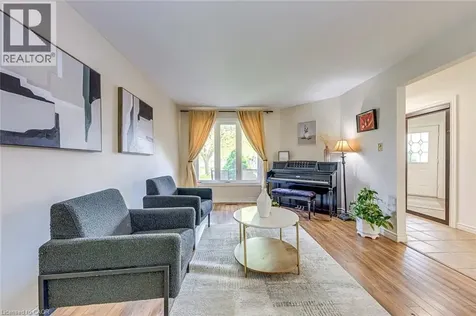43 Niska Drive Waterdown ON L0R 2H3