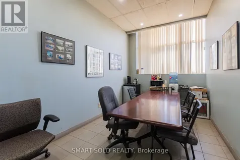 39 Cardico Drive Whitchurch-stouffville ON L4A 2G5