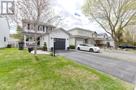 29 Peacock Crescent Ottawa ON K2J 3P8