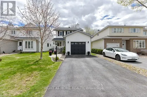 29 Peacock Crescent Ottawa ON K2J 3P8