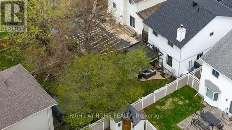 29 Peacock Crescent Ottawa ON K2J 3P8