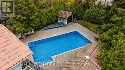 104 Kinsey Place Blue Mountains ON L9Y 0R4