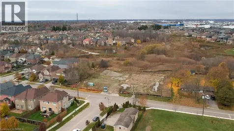 72 Johnson Road Brantford ON N3T 5M1