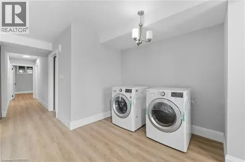 160 Rochefort Street Kitchener ON N2R 0P5