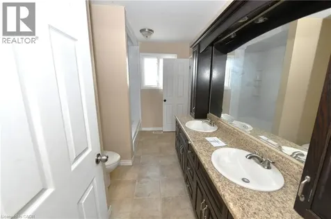 110 Silverspring Crescent Kitchener ON N2M 4P4