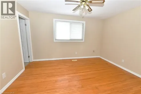 110 Silverspring Crescent Kitchener ON N2M 4P4