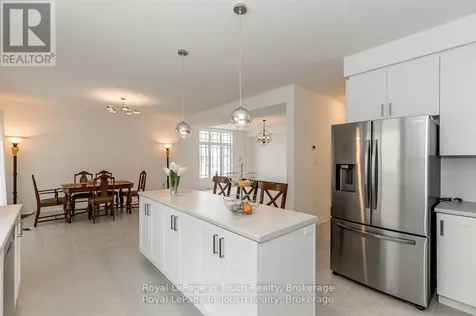 2 Rowland Street Collingwood ON L9Y 5M4