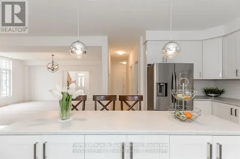 2 Rowland Street Collingwood ON L9Y 5M4