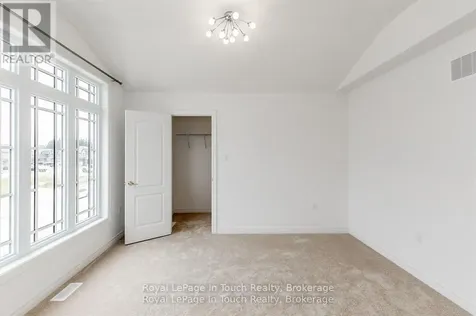 2 Rowland Street Collingwood ON L9Y 5M4