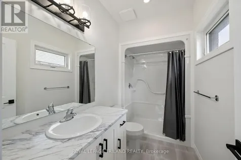 2 Evylean Court St. Thomas ON N5R 0P6