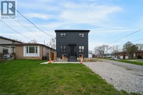 781 Oliva Street Pickering ON L1W 2V9