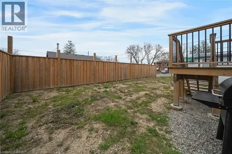 781 Oliva Street Pickering ON L1W 2V9