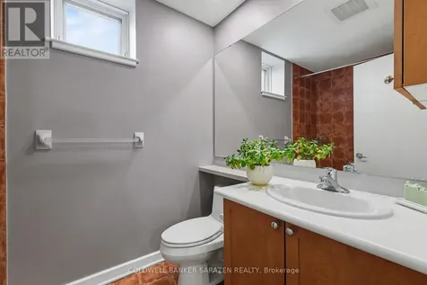 150 Caroline Avenue Ottawa ON K1Y 4X8