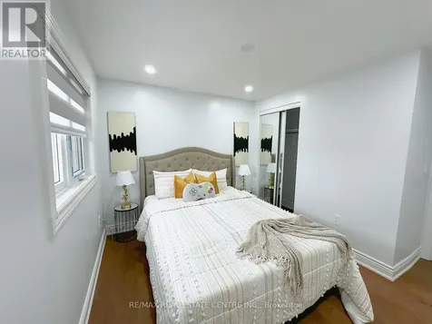 498 Bankside Drive Kitchener ON N2N 3J3