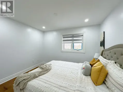 498 Bankside Drive Kitchener ON N2N 3J3