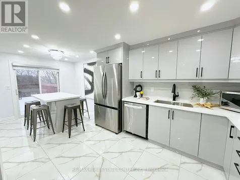 498 Bankside Drive Kitchener ON N2N 3J3
