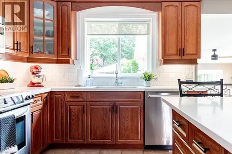 66 Garden Avenue Ancaster ON L9G 2J5