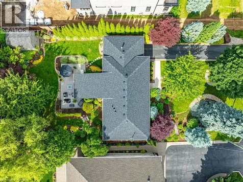 66 Garden Avenue Ancaster ON L9G 2J5