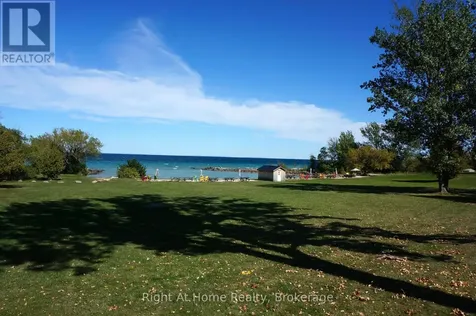 107 Beacon Drive Blue Mountains ON N0H 2P0