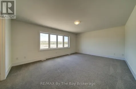 63 Rosanne Circle Wasaga Beach ON L9Z 0M8