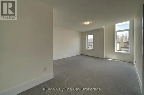 63 Rosanne Circle Wasaga Beach ON L9Z 0M8