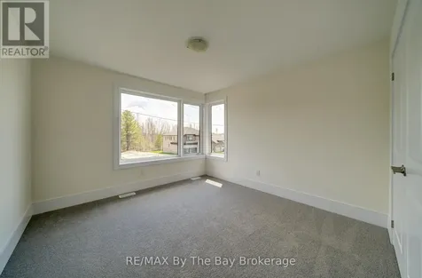 63 Rosanne Circle Wasaga Beach ON L9Z 0M8
