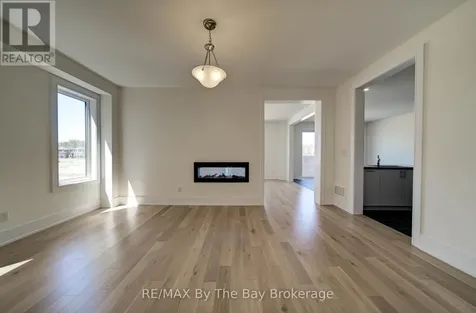 63 Rosanne Circle Wasaga Beach ON L9Z 0M8