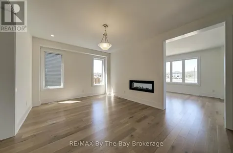 63 Rosanne Circle Wasaga Beach ON L9Z 0M8